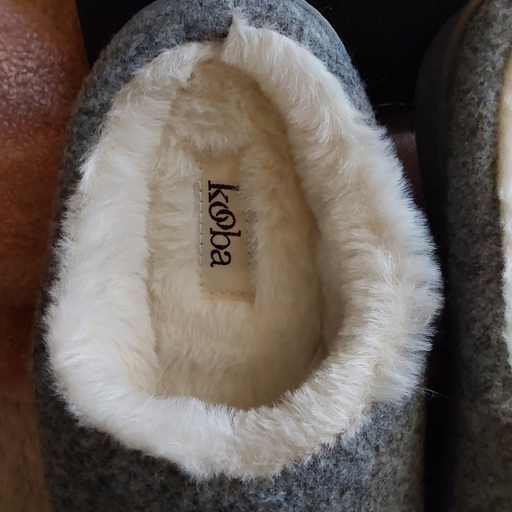 🌺 NWT Kooba Gray Halloween Slippers - Picture 3 of 6